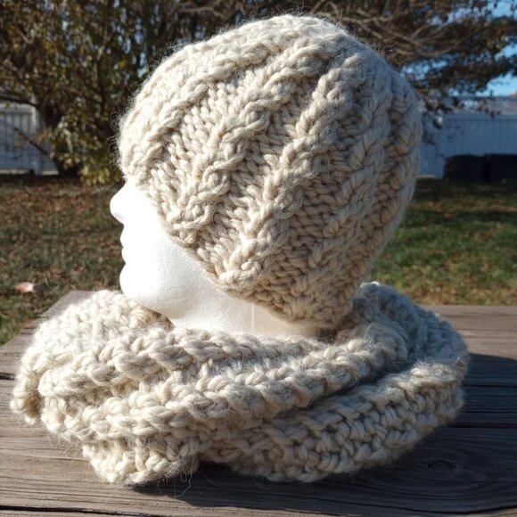 Womens Handmade Alpaca Beanie Hat and Scarf Set Beige Cable Knit Chunky Combo main image 7